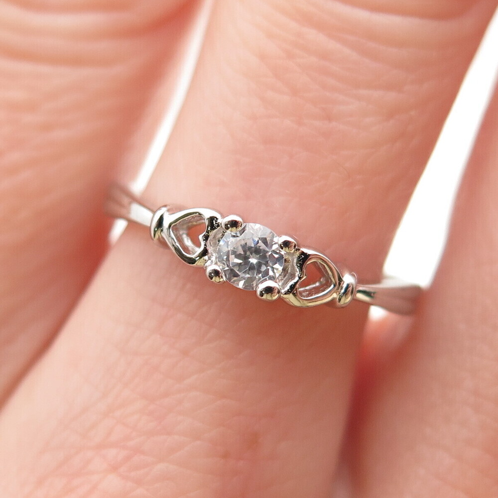 925 Sterling Silver Round-Cut C Z Heart Ring Size 8